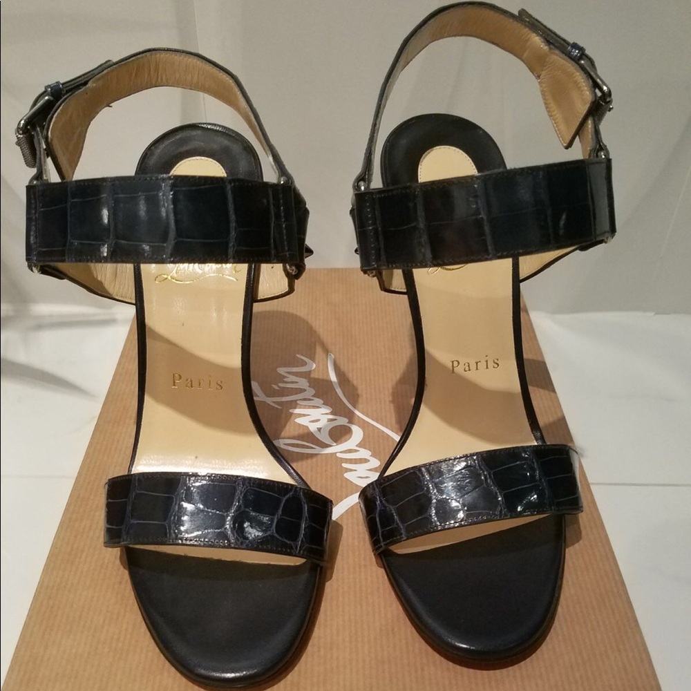 💯% Authentic Christian Louboutin 36.5 Alligator